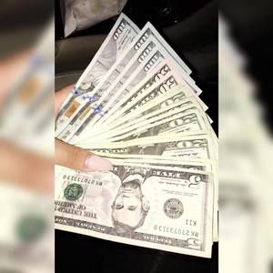 Meet your Posher, Queenn